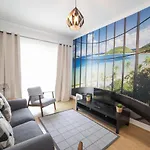 Flh Gulbenkian Flat With Balcony * Lissabon
