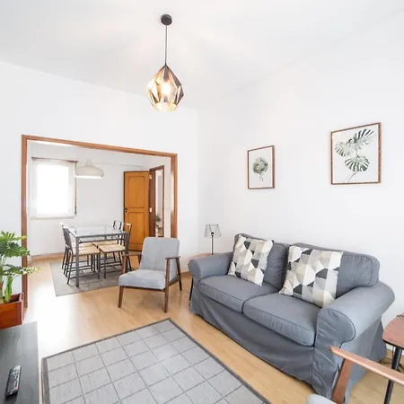 Apartment Flh Gulbenkian Flat With Balcony *