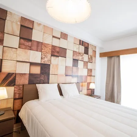 Flh Gulbenkian Flat With Balcony Apartment *